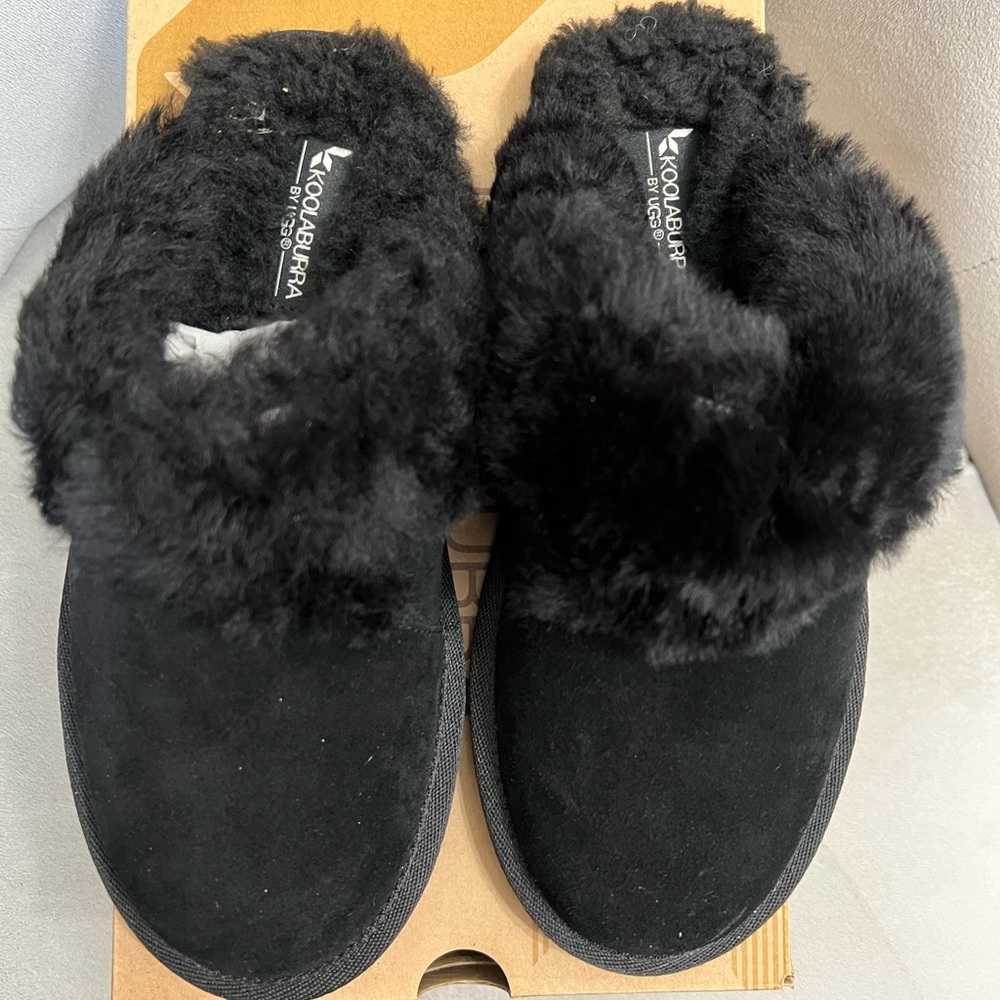 Kookaburra by Ugg Milo slippers New sz 6 black